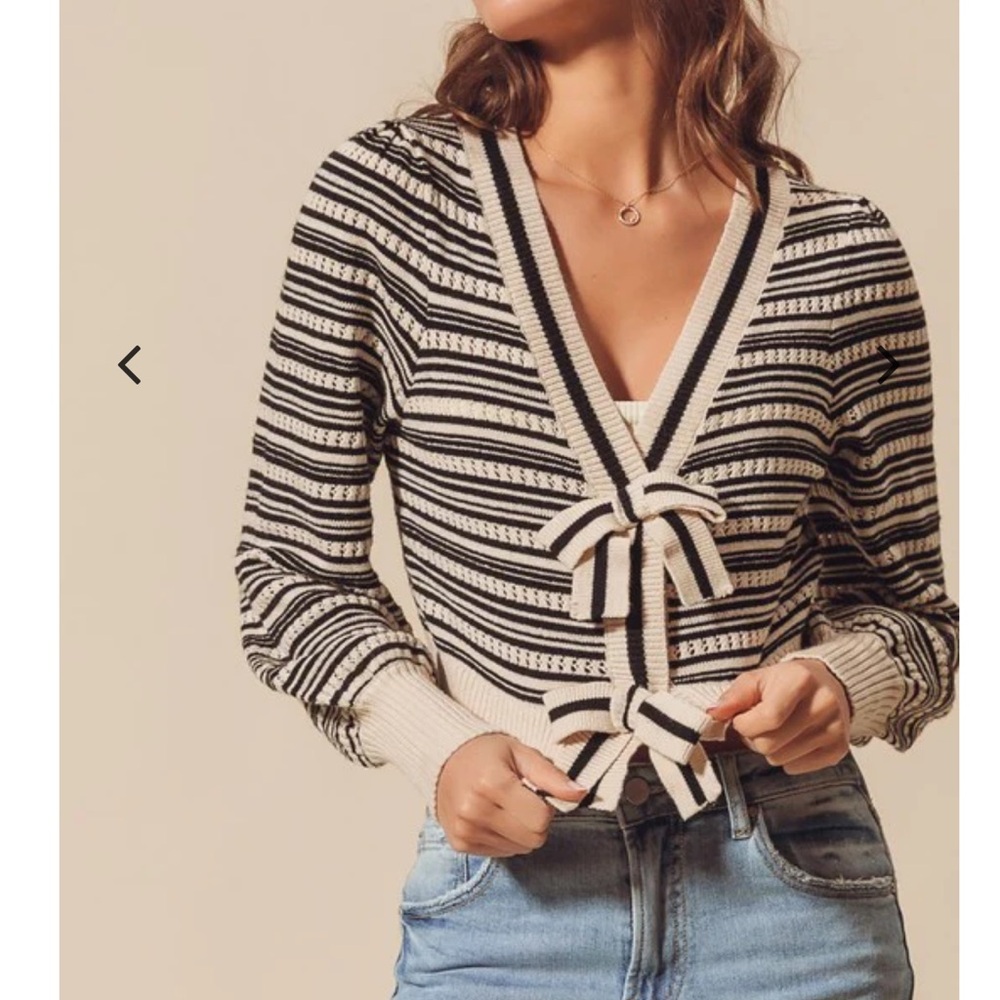 SO Me Ribbon Button Crop Cardigan - Picture 3 of 15
